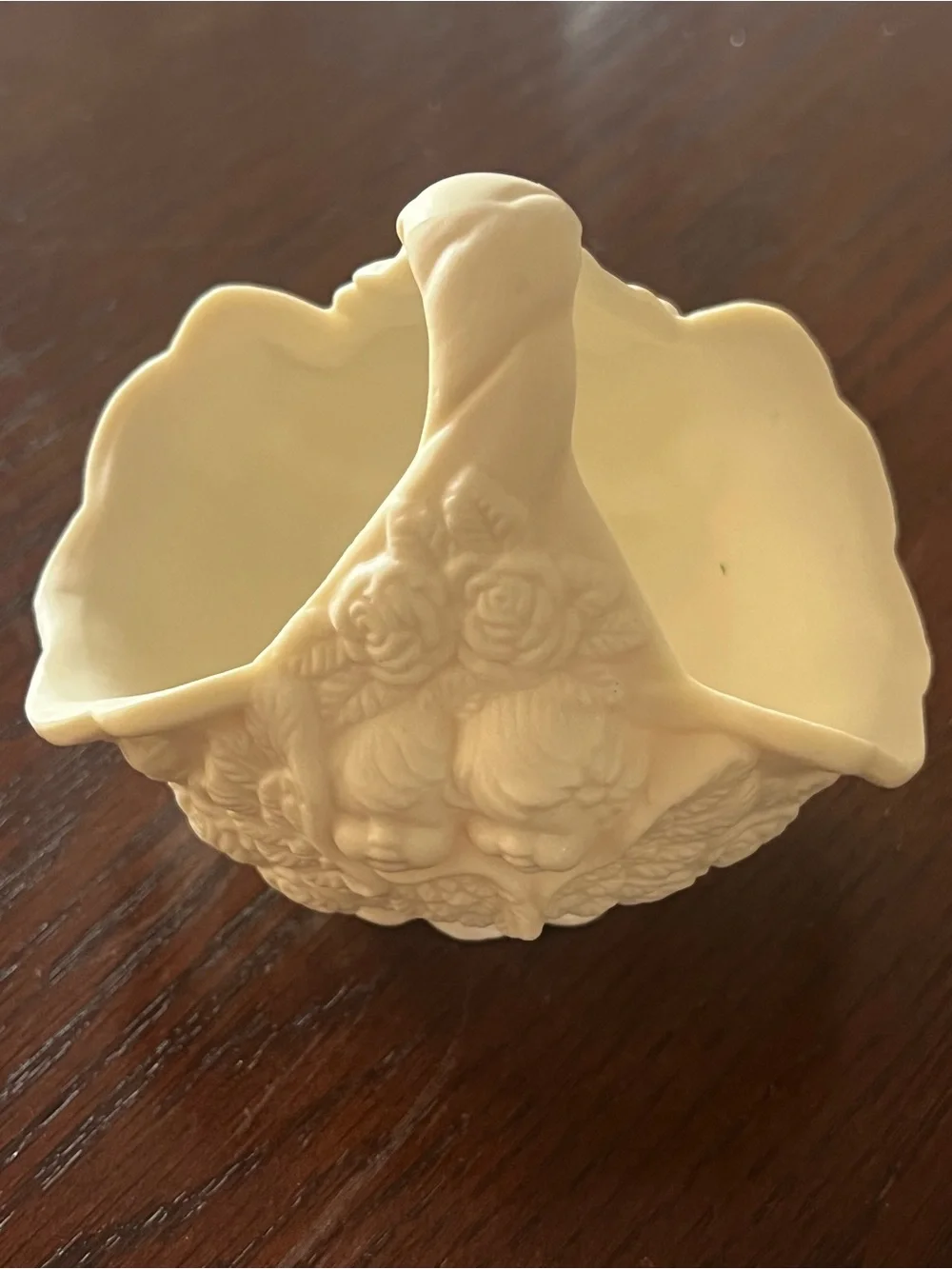 Classic Cream Cherub Floral Accent Figurine